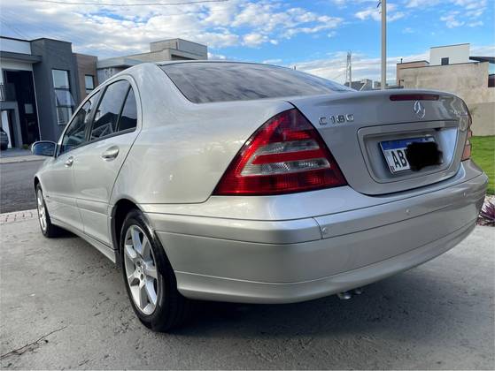 MERCEDES-BENZ C 180 K 1.8 CLASSIC KOMPRESSOR 16V 143 CV GASOLINA 4P AUTOMÁTICO